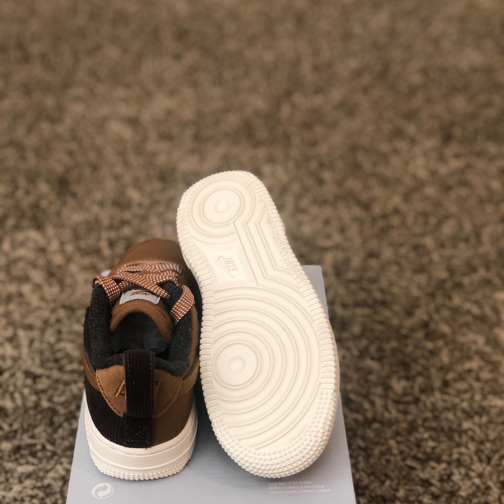 New Boys Nike Air Force 1 - Picture 4 of 4